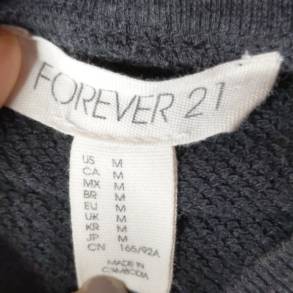 Gray Cropped Sweater - Picture 4 of 6